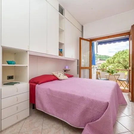 Apartamento Ambra Marina, La Casa Tra I Pini A Rapallo! Rapallo