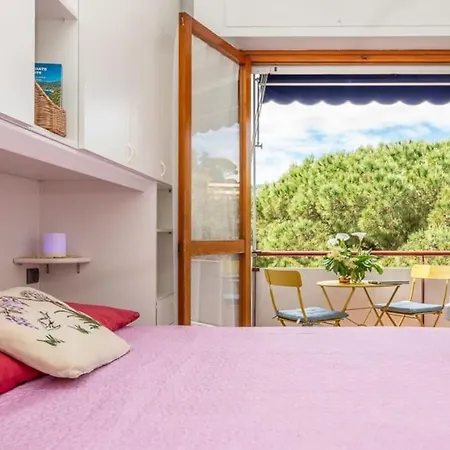Apartment Ambra Marina, La Casa Tra I Pini A Rapallo! *