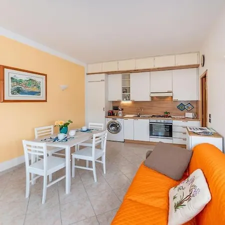 Ambra Marina, La Casa Tra I Pini A Rapallo! * 拉帕洛