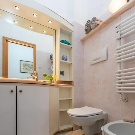 Ambra Marina, La Casa Tra I Pini A Rapallo! * 拉帕洛