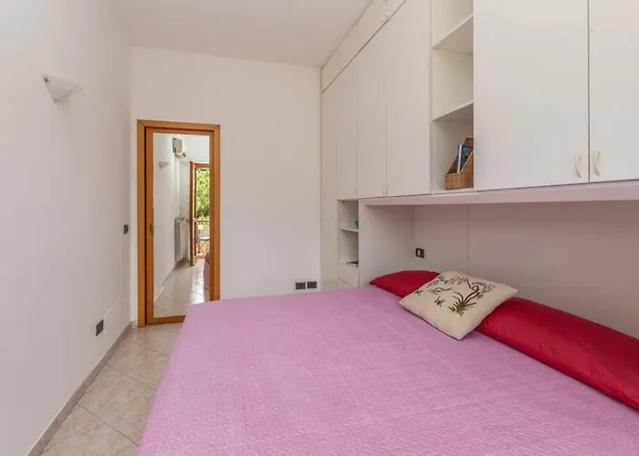 Ambra Marina, La Casa Tra I Pini A Rapallo! Ραπάλο