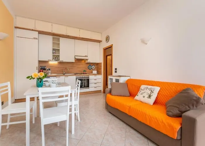 Ambra Marina, La Casa Tra I Pini A Rapallo! Ραπάλο